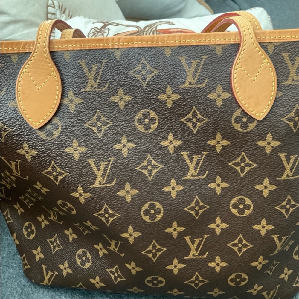 Louis Vuitton Classic Neverfull Monogram Brown Tote